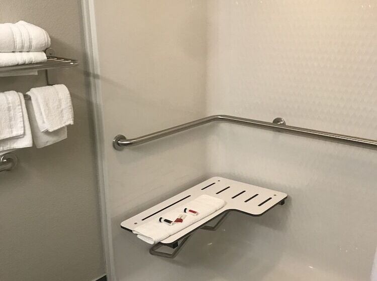 Microtel Inn & Suites Urbandale