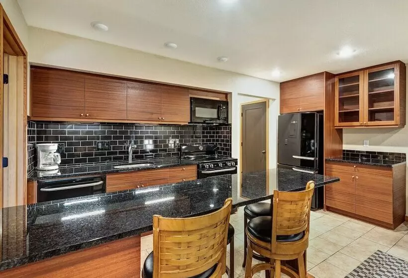 مُتل Bend Riverside Condos Near Downtown Bend