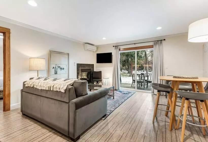 مُتل Bend Riverside Condos Near Downtown Bend