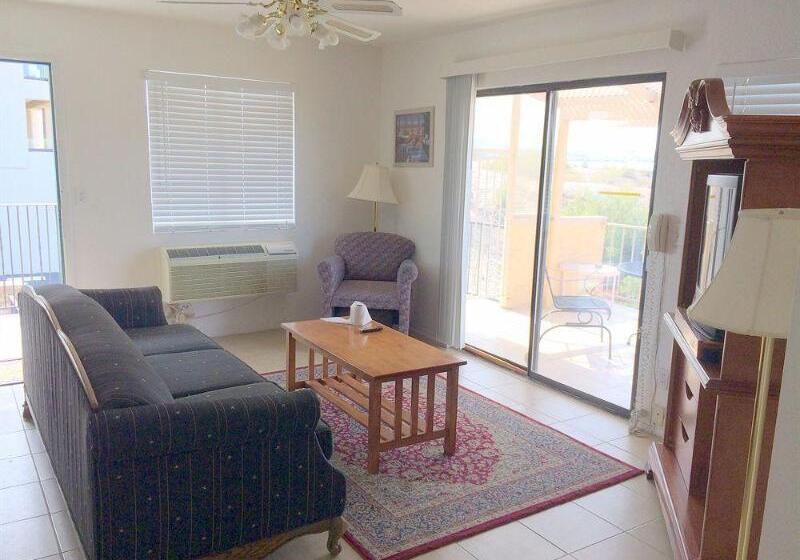 モーテル Windsor Inn Lake Havasu City