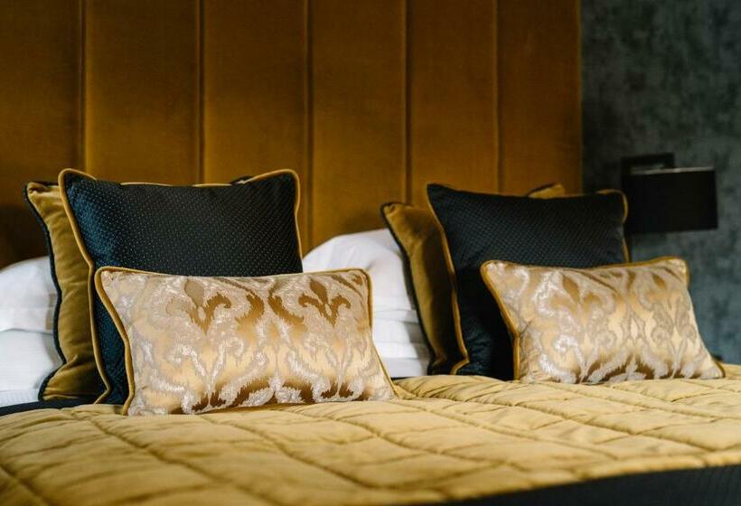 צימר Saltmarshe Hall