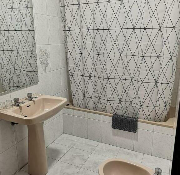 Hostal Pensión Rosada