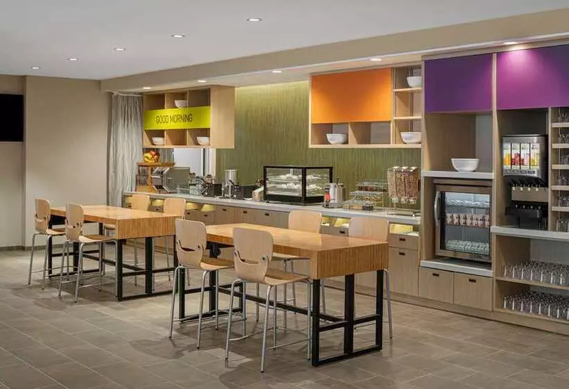 هتل Home2 Suites By Hilton Des Moines At Drake University