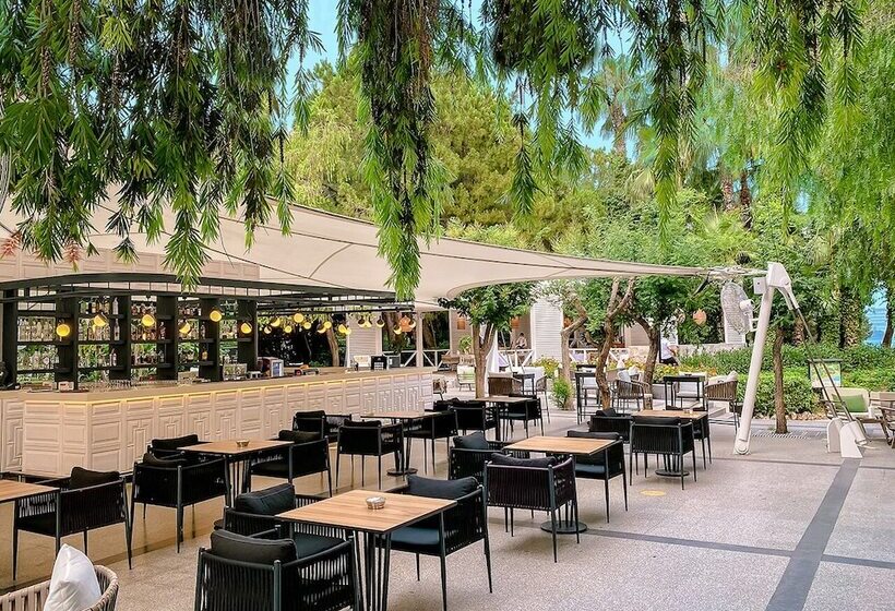 هتل Medworld Health & Rehabilitation Center Antalya