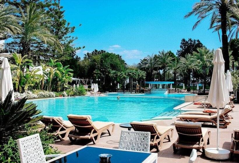 هتل Medworld Health & Rehabilitation Center Antalya