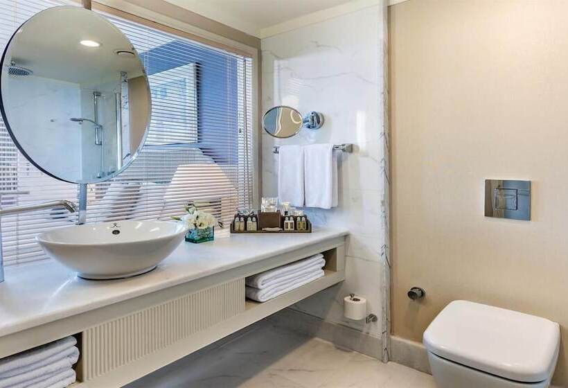 هتل Medworld Health & Rehabilitation Center Antalya