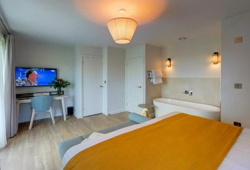 ホテル St Mellion Estate