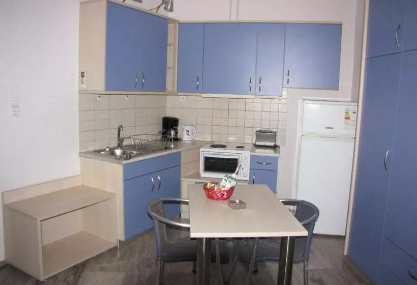 Karystos Mare Apartments