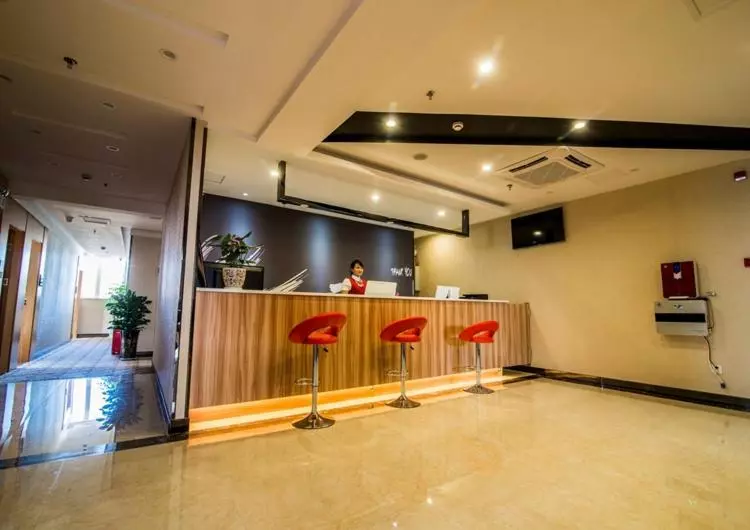 Thank Inn Chain Hotel Sichuan Luzhou Longmatan District Trade City