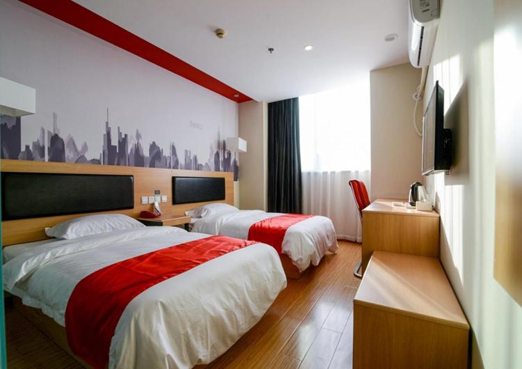 Thank Inn Chain Hotel Sichuan Luzhou Longmatan District Trade City