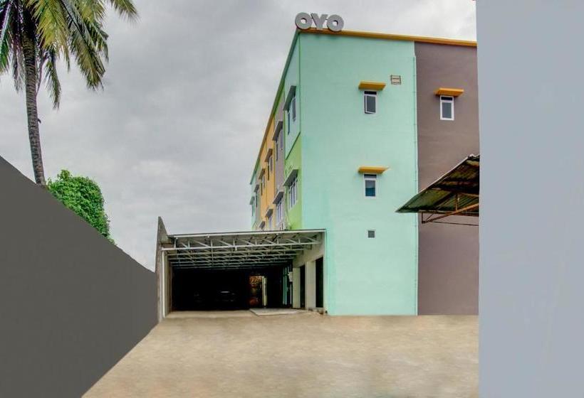 בית מלון כפרי Oyo 1035 Patal Residence