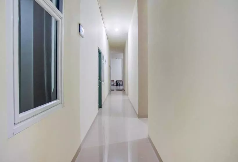 ホテル Oyo 1035 Patal Residence