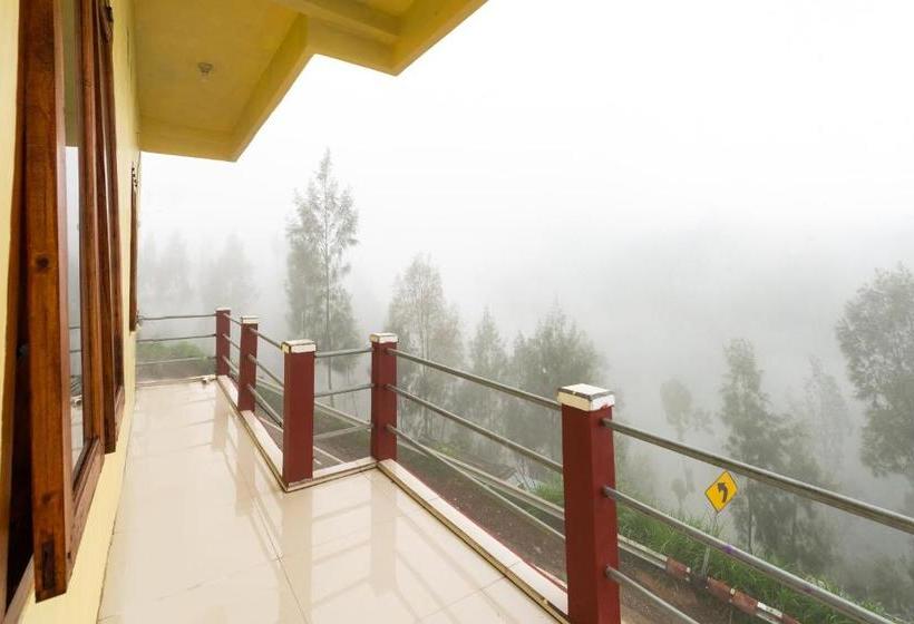 ホテル Oyo 2957 Erlina Homestay