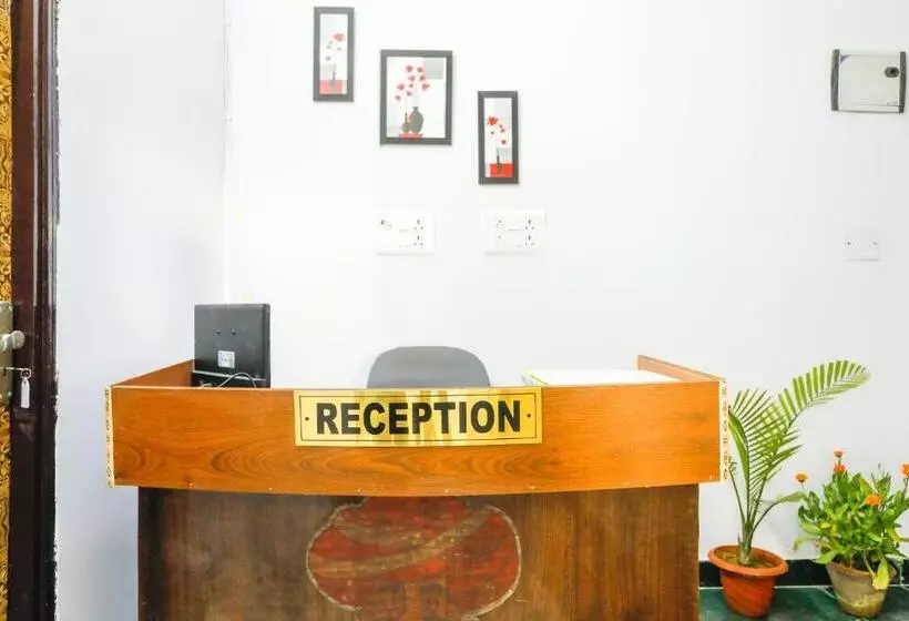 Super Hotel O Hindon Residency