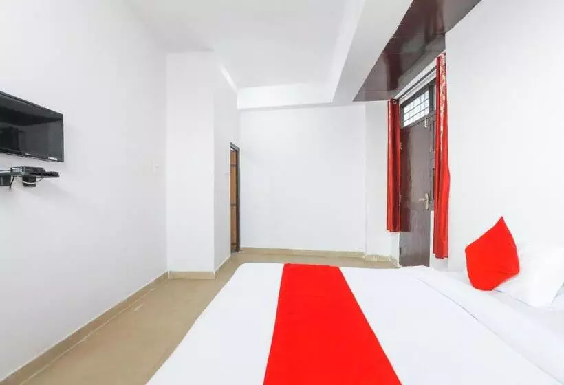 Super Hotel O Hindon Residency