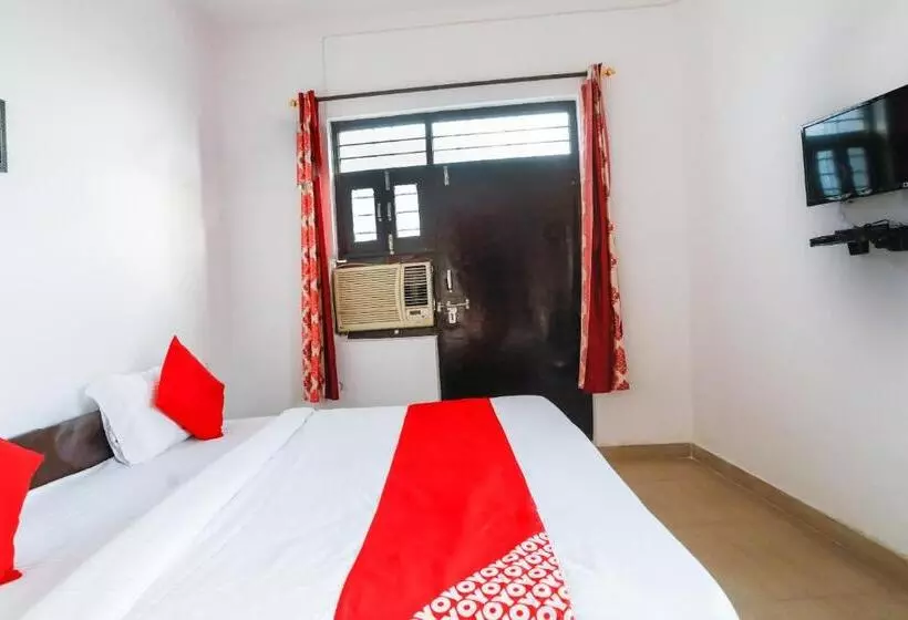 Super Hotel O Hindon Residency