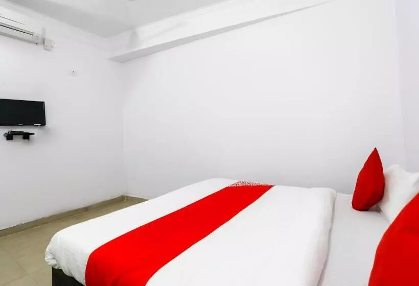 Super Hotel O Hindon Residency