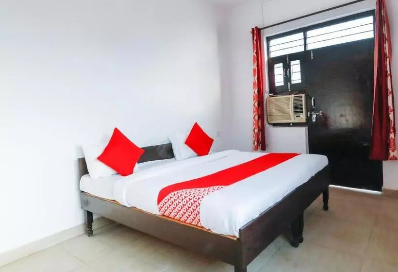 Super Hotel O Hindon Residency