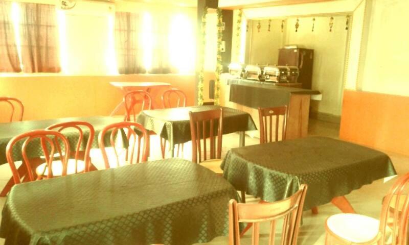 בית מלון כפרי Palace Inn