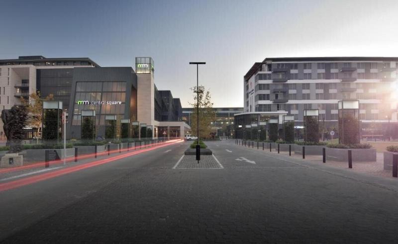 酒店 The Capital Menlyn Maine Trilogy