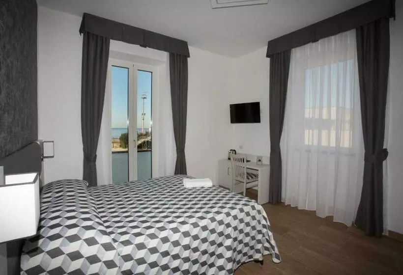 Majatalo Guesthouse Porto Di Roma