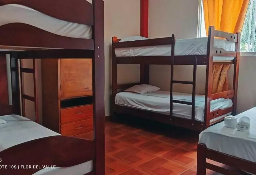 Hostel Flor Del Valle