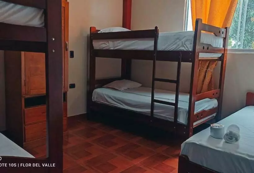 Hostel Flor Del Valle