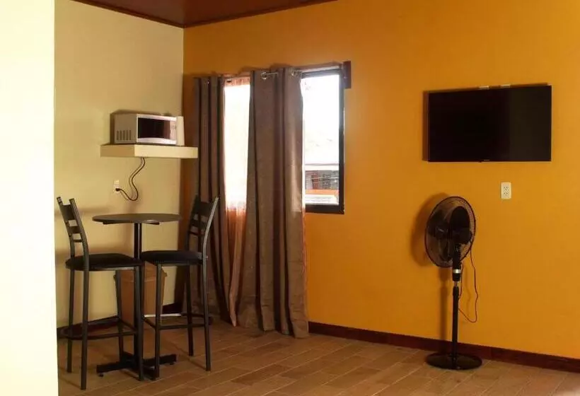 تختخواب و صبحانه Villas Orosi Valley Lodge