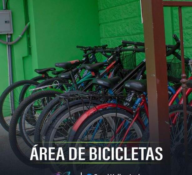 تختخواب و صبحانه Villas Orosi Valley Lodge