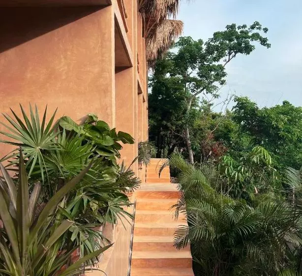 Hotelli Monte Uzulu Boutique