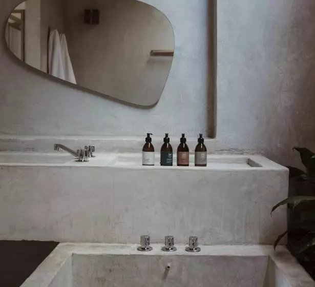 Hotelli Monte Uzulu Boutique