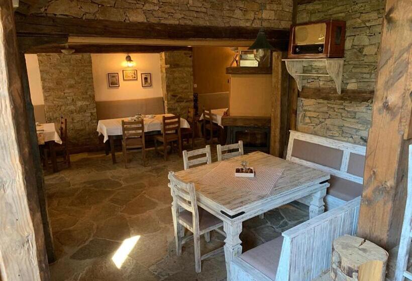 膳宿费 Family Hotel Byalata Kashta