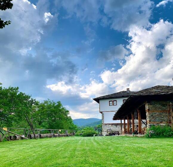 膳宿费 Family Hotel Byalata Kashta