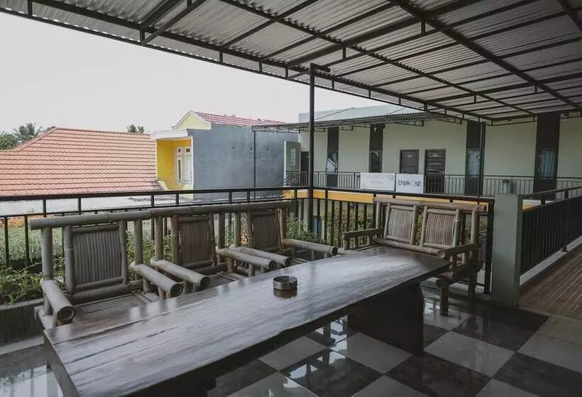 پانسیون Reddoorz Syariah Near Kantor Walikota Jambi