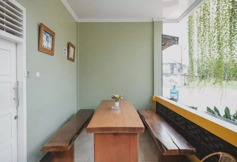 پانسیون Reddoorz Syariah Near Kantor Walikota Jambi