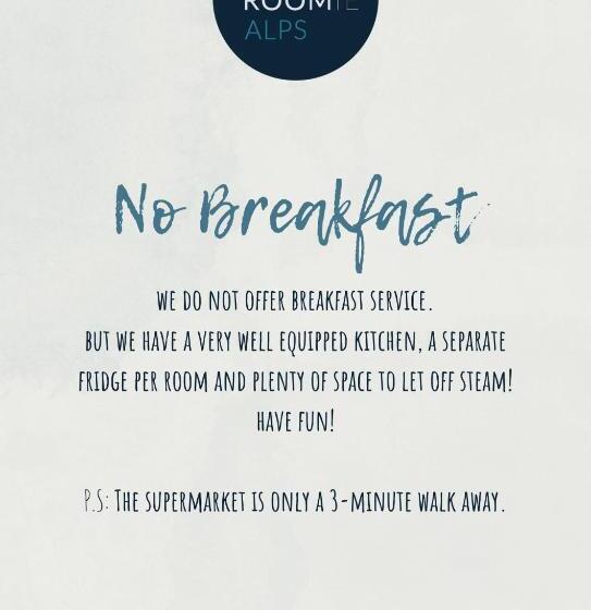 Roomie Alps Design Hostel