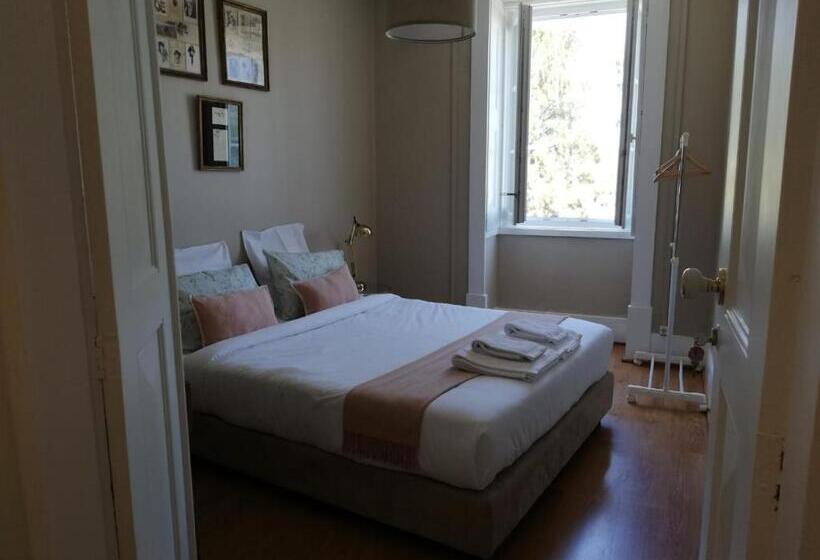 فندق صغير Menina Da Ria Guest House