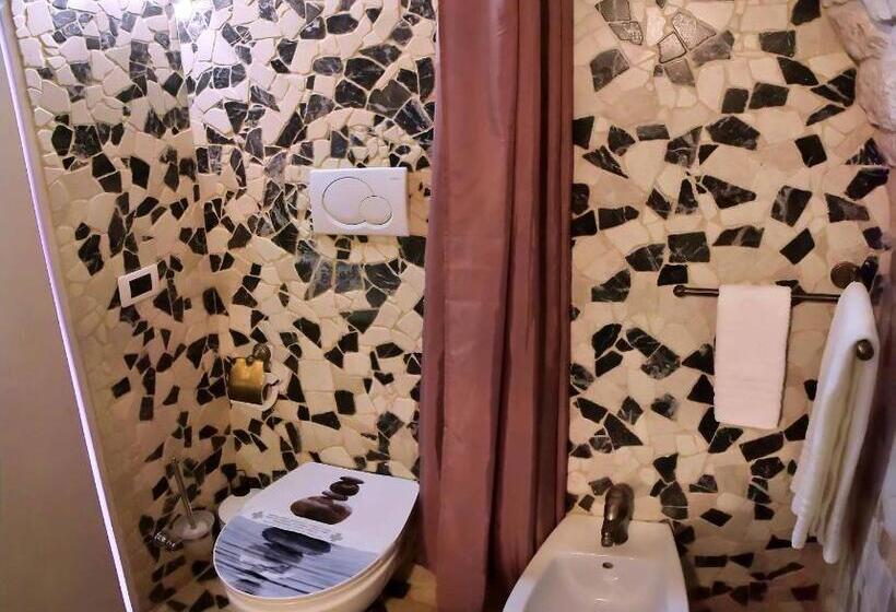 Bed and Breakfast L Angolo Di Gaudì, Alcoba Capriccio