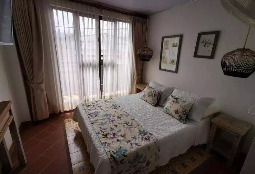 Hotelli Apolonia Boutique