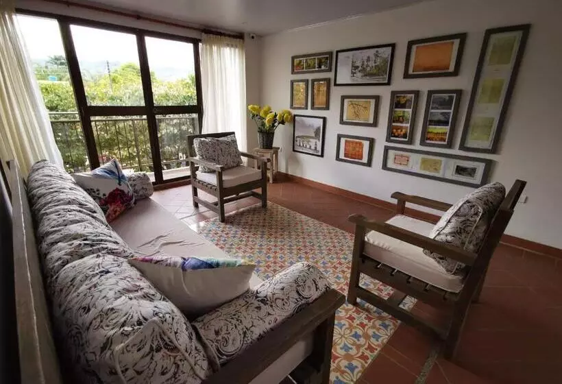 Hotelli Apolonia Boutique