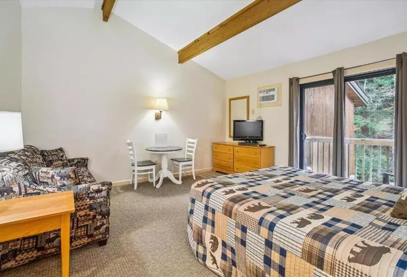 Hotelli Cedarbrook Queen Studio 210