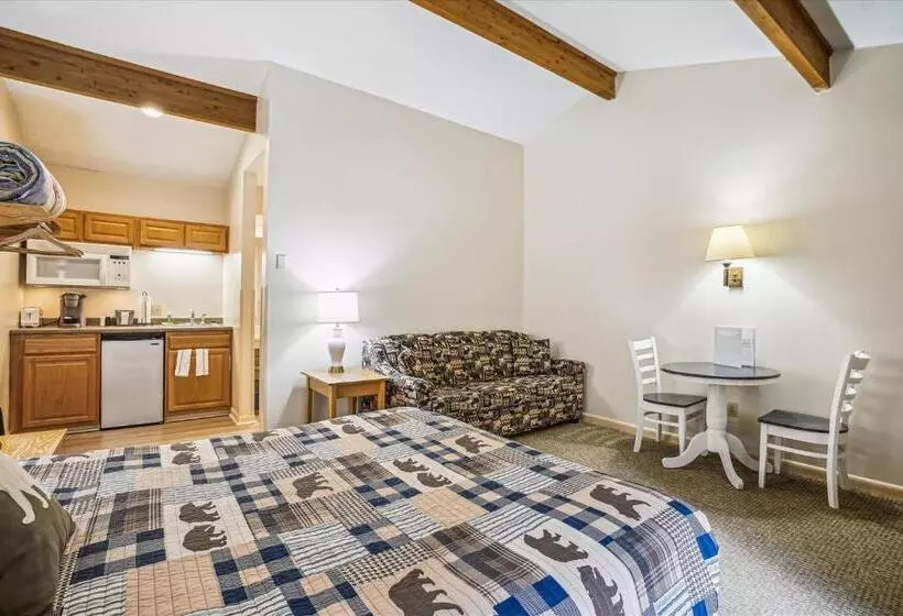 Hotelli Cedarbrook Queen Studio 210