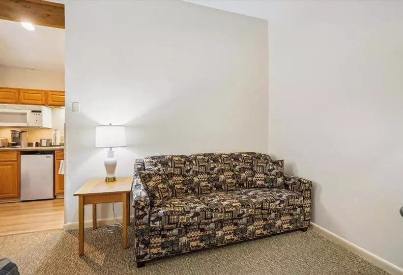 Hotelli Cedarbrook Queen Studio 210