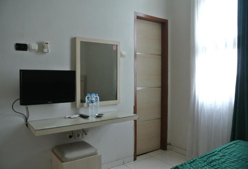 Отель Grand Tulip