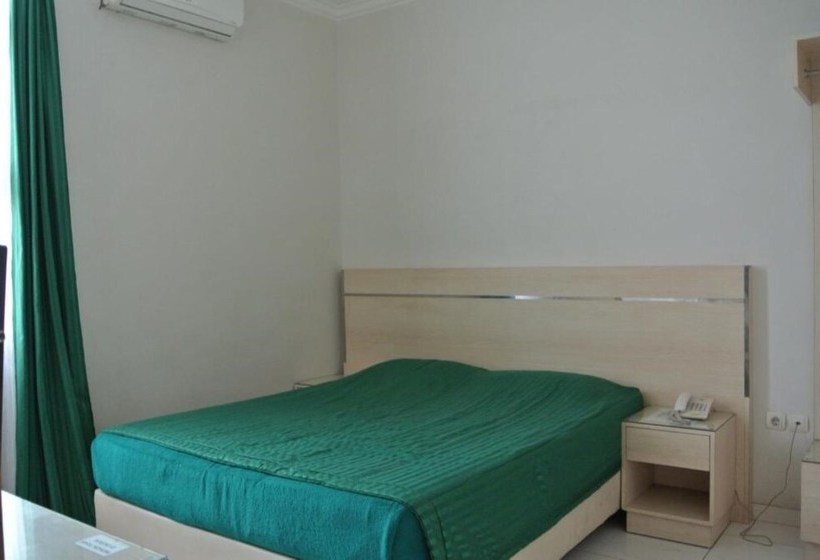 Отель Grand Tulip