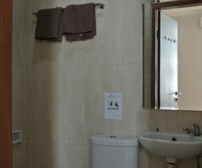 Отель Grand Tulip