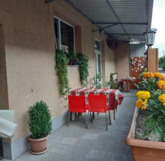 Lind Guest House B&b