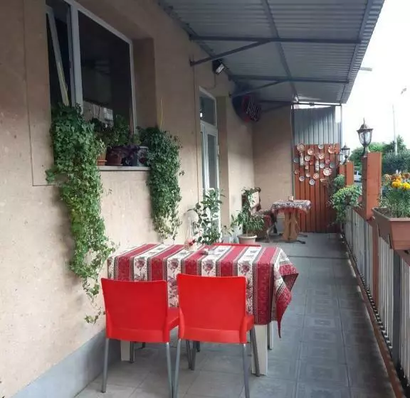 Lind Guest House B&b