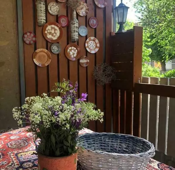 Lind Guest House B&b