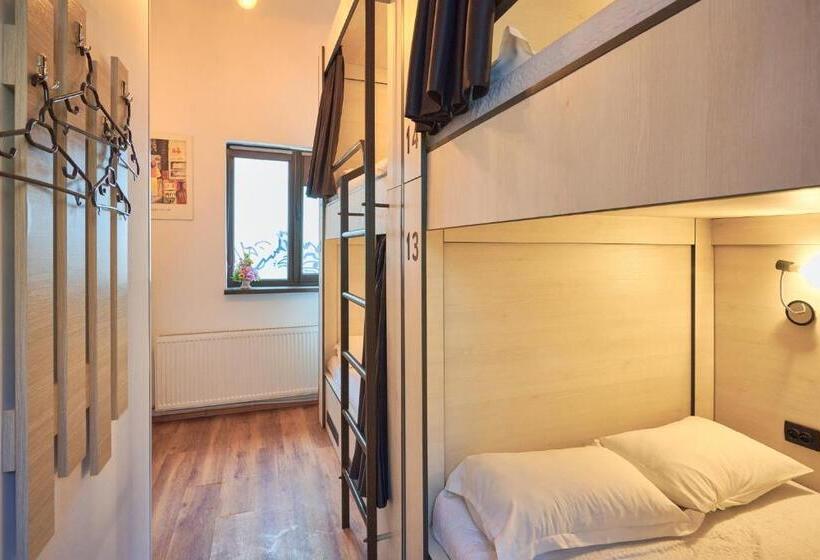 Secret Boutique Hostel